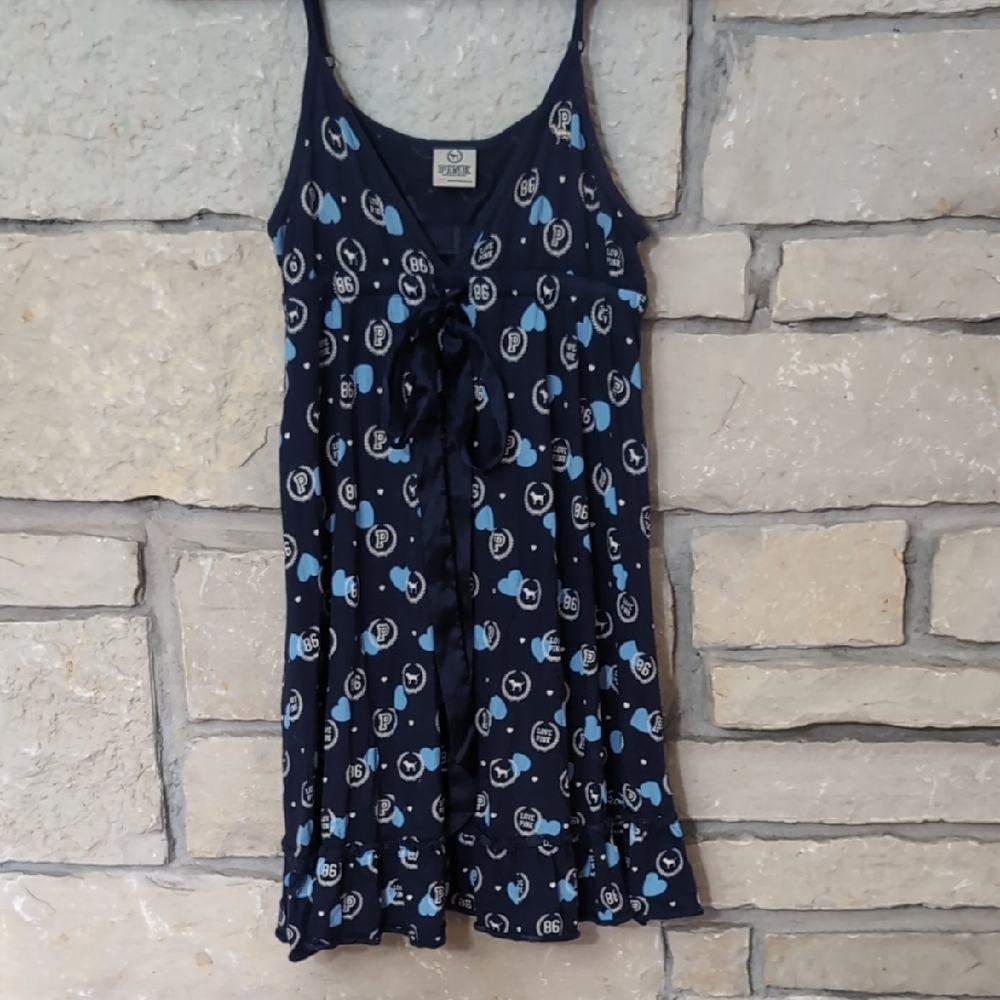 PINK Victoria's Secret heart print nightie